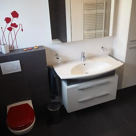 Chasa Via Da Ftan Apartment